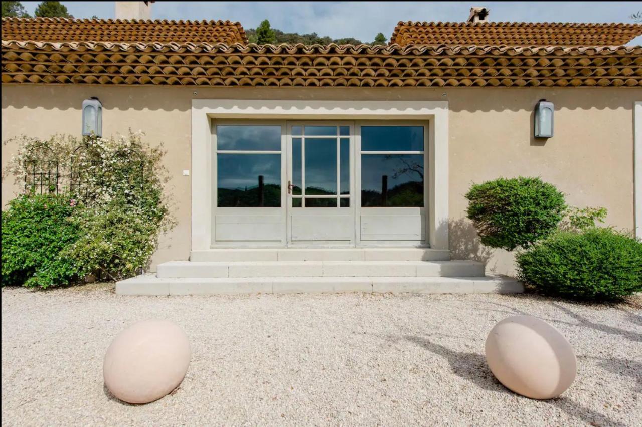 La Maison Des Collines Allemagne-en-Provence Dış mekan fotoğraf